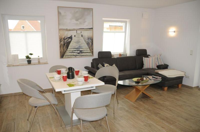 Apartamento Leo Greetsiel Exterior foto